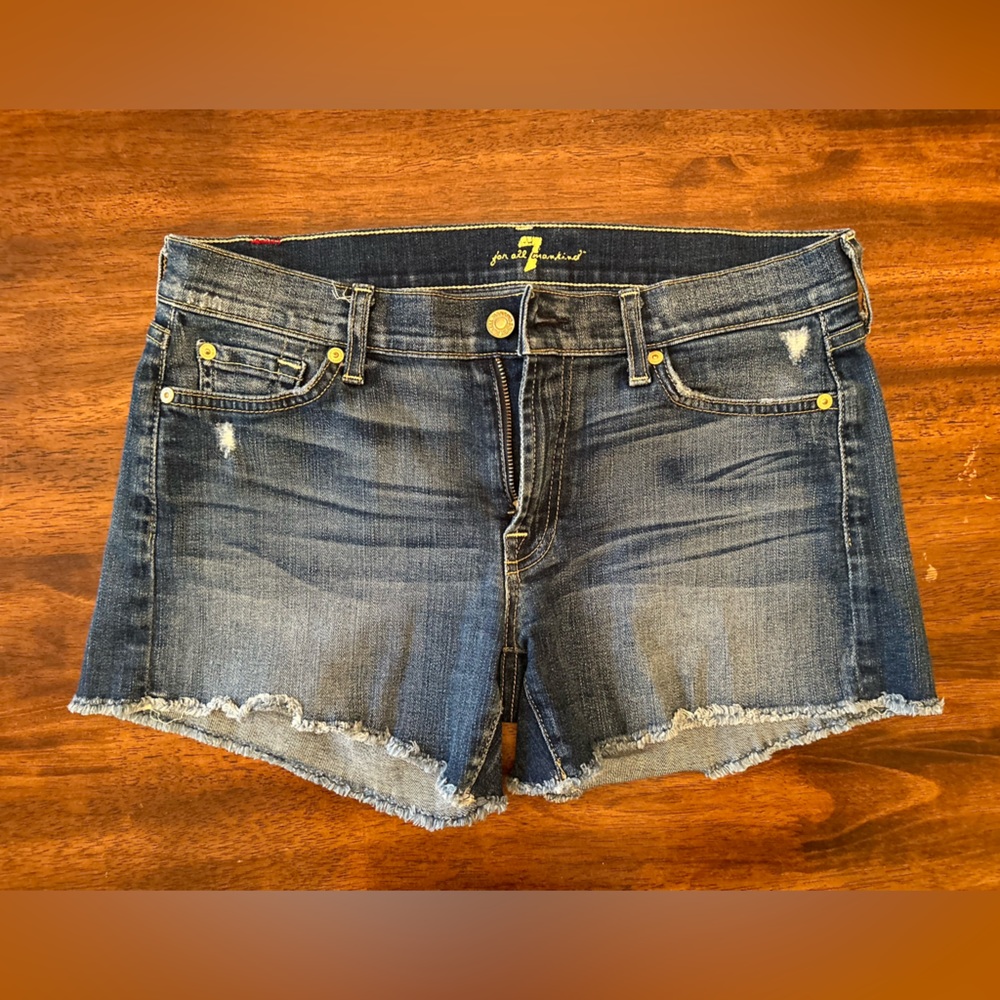 7 For All Mankind cut off denim shorts Size 27